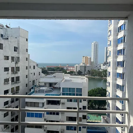 Apto En Edificio Centauro Ideal Tu * Cartagena