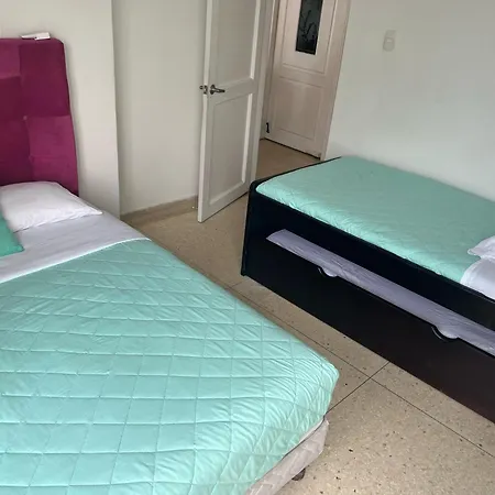 Apto En Edificio Centauro Ideal Tu * Cartagena